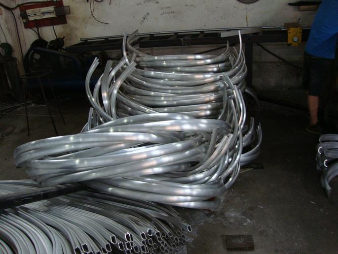 折彎成型加工技術(shù)在鋁型材、鋁制品及不銹鋼制品中的應用